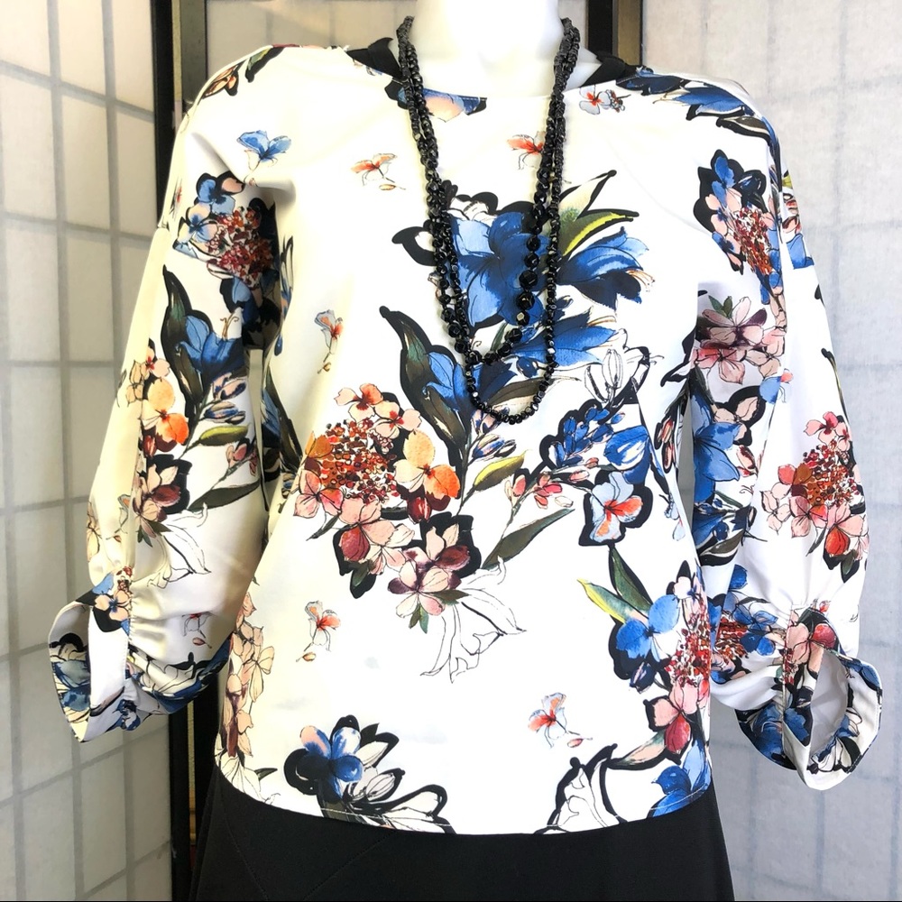 Zara Women crop top balloon sleeves button down back floral sz XS 👑